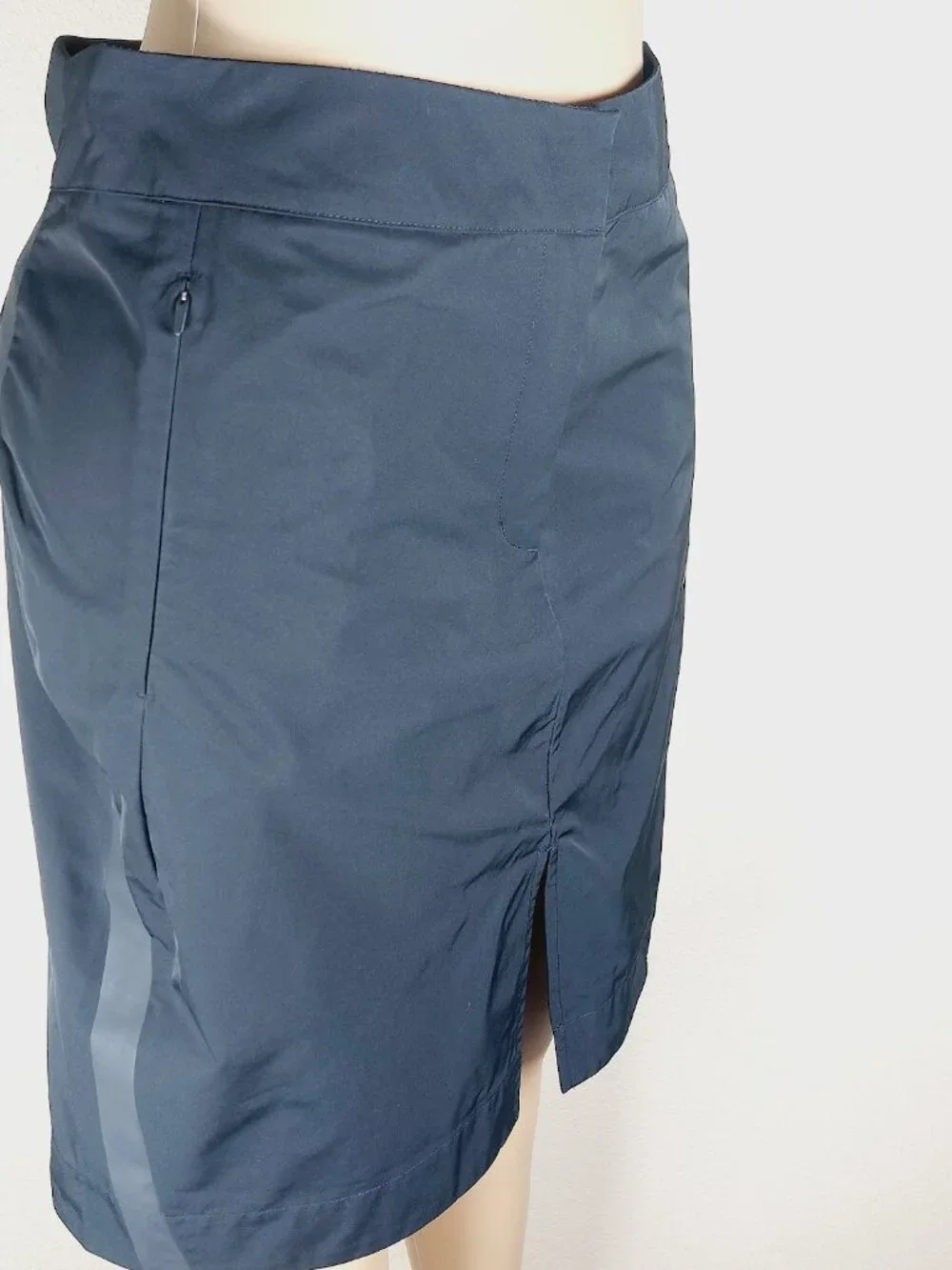 Nike Women's Black Sportswear Bonded Front Slit Casual A-Line Skirt Size L